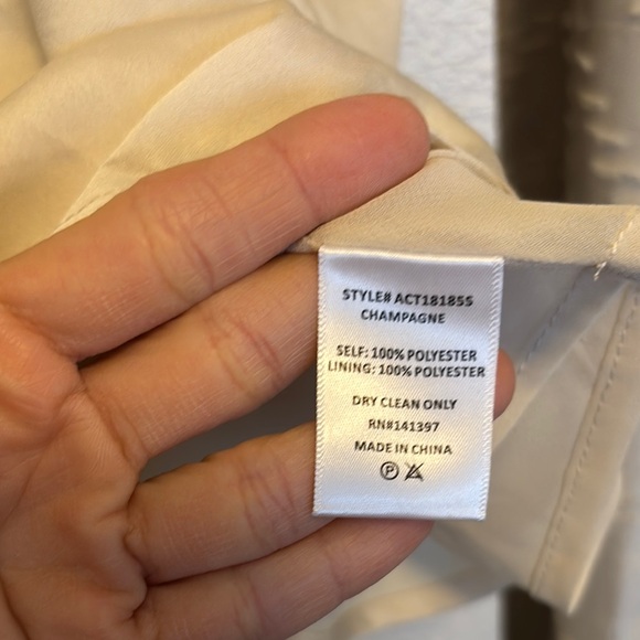 Astr Cream Ruffled Halter Tank Top - Picture 5 of 6